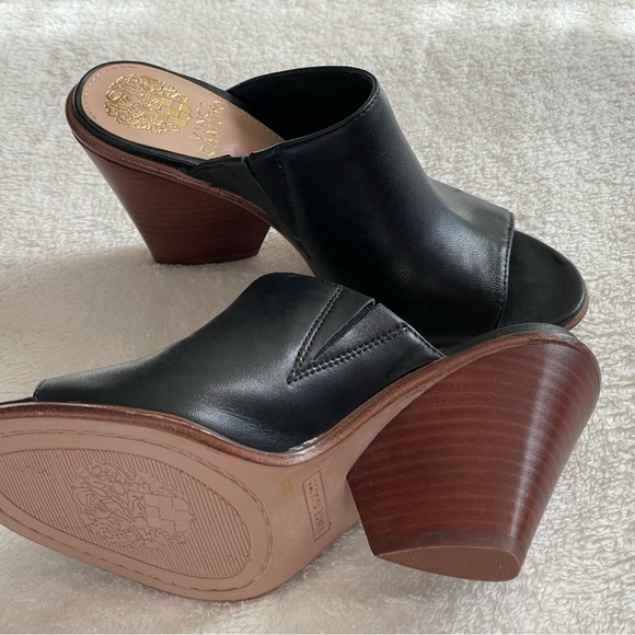 NWOT vince camuto DORMINA heeled slide sandals - Picture 2 of 3